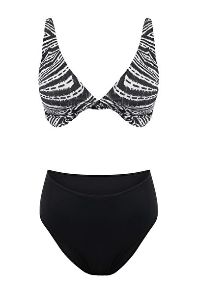 Trendyol Collection Σετ μπικίνι με έθνικ σχέδια, με επένδυση μπαλκονέτ και ψη...