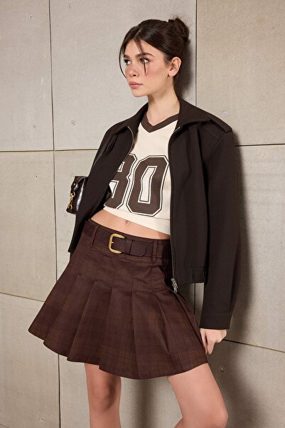 Trendyol Collection Fusta mini din denim maro, cu model în carouri, plisată, ...