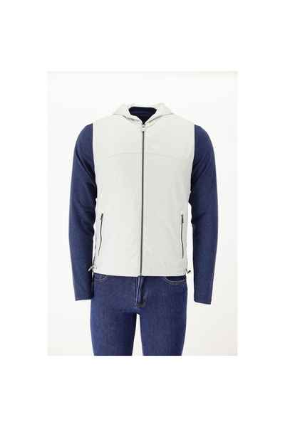 Giovane Gentile Triko