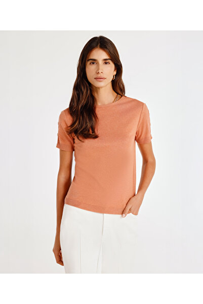 Yargıcı Omuz Detaylı Kısa Kollu Triko
