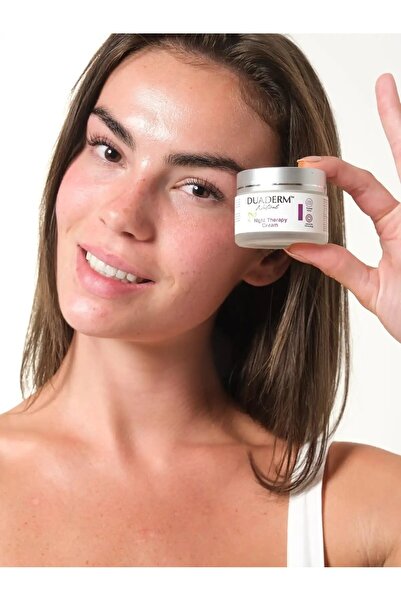 Duaderm Kırışıklık Karşıtı, Onarıcı Gece Kremi (Lipozomal Vit C & Vit A Petinyl Palmitate) 50 ml