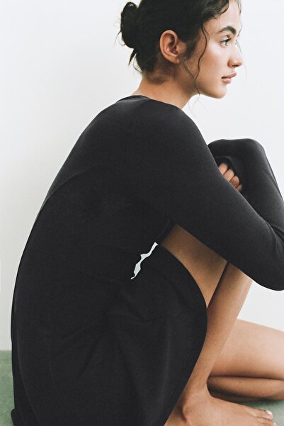 Pull & Bear Akıcı etek ucu kısa elbise