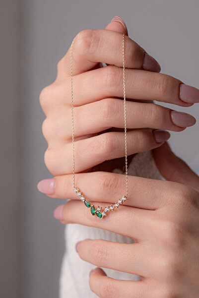 Kolyecik 14 Ayar Altın Zümrüt Taşlı Kolye