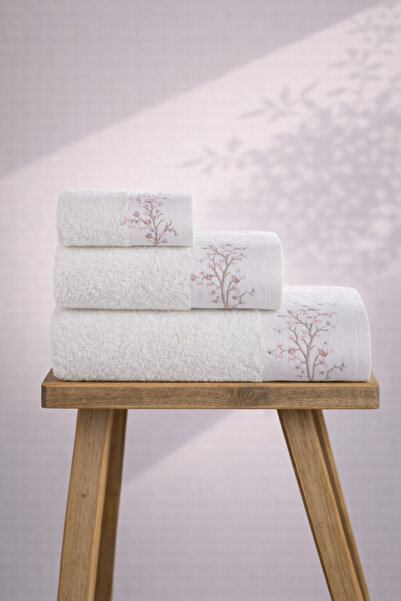 Ellia Soft طقم مناشف جوليا 100% قطن 3 قطع - طقم حمام تركي - حمام فاخر