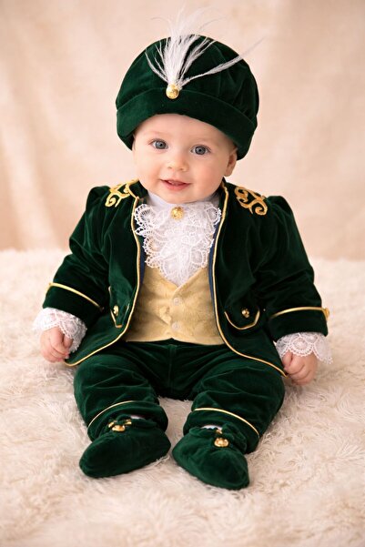 Botez Costum Royal – verde regal (catifea)