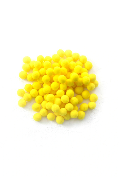 BİGÜMEX Pompon galben de pluș - 1,5 cm și 50 bucăți