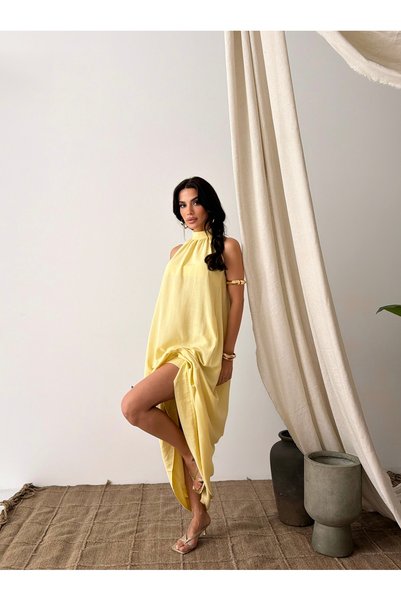 Mui 25Y5196 Women's Halter Neck Dress
