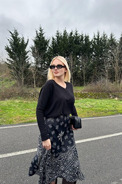 lizge giyim V-Neck Cashmere Mixed Knit Sweater