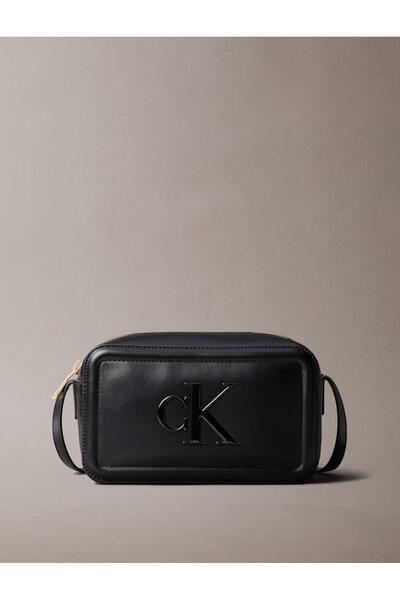 Calvin Klein Kadın Siyah Omuz Çantası (LV04F3220G-UB1)