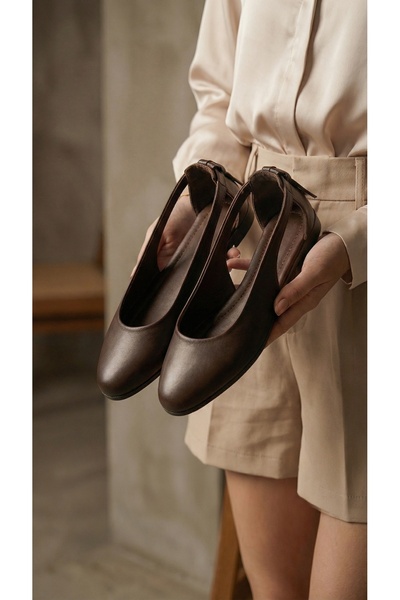 Beyond Balerini din piele maro pentru femei, cu fundă deschisă pe lateral, 1,...