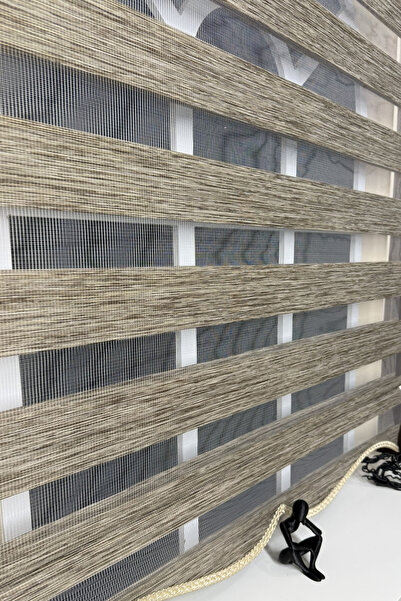 StorBurada ستارة زيبرا ستور بني هيكل من الألومنيوم STB-400-V05