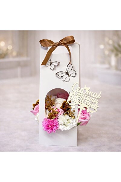 velve Aranjament floral Butterfly, trandafiri si garoafe din sapun,cu topper ...