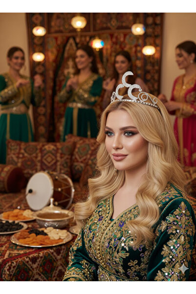 Kaftan Collection Coroana caftanului cu trei semilună Bindallı