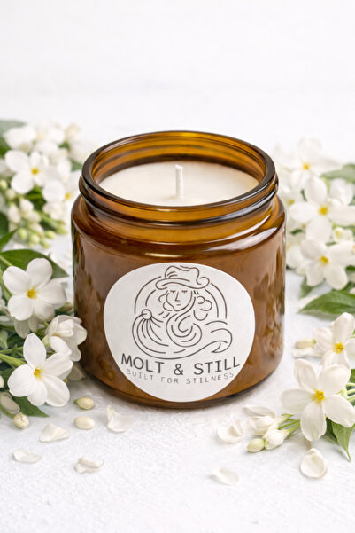 Molt & Still Yasemin Kokulu El Yapımı Soya Mum – Doğal Cam Kavanoz