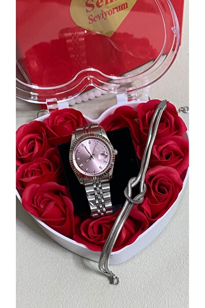 T-GOER 14 Şubat’a Özel Sevgililer Günü Kalpli Güllü Kutulu Hediye Seti