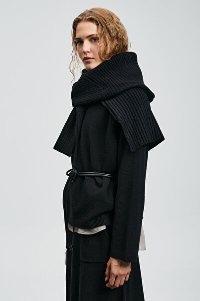 Lufian Holly Women's Sweater Black