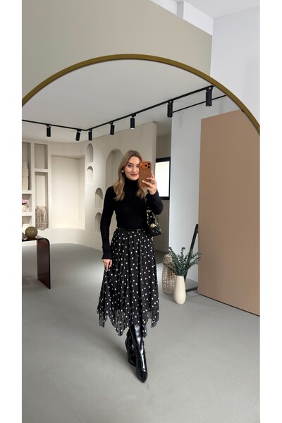 Sezgi Tekin Polka Dot Asymmetrical Black Chiffon Skirt