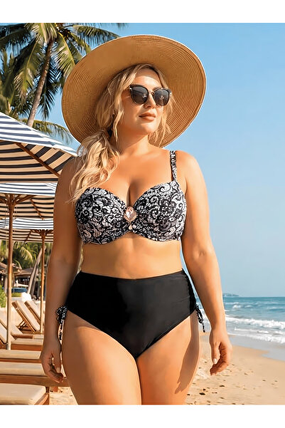 hazelin Kadın Siyah Taş İşlemeli Toka Aksesuarlı Bikini Takım HZL25S-LC3311