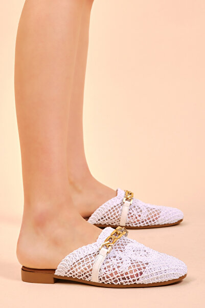 Tonny Black شبشب نسائي مطرز بالدانتيل بإبزيم أمامي أبيض