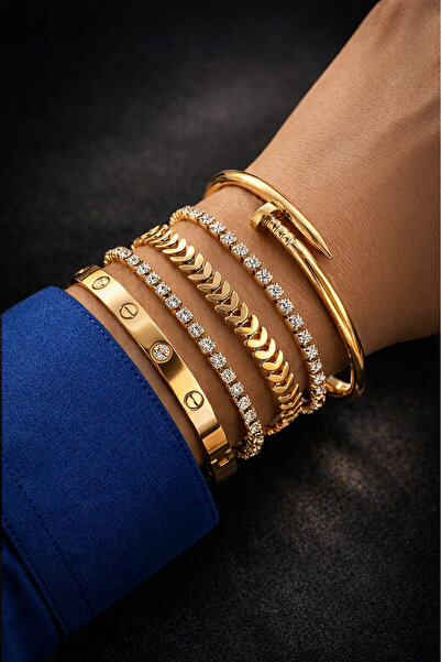 Crc Bijuteri سوار نسائي ذهبي اللون مكون من 5 قطع