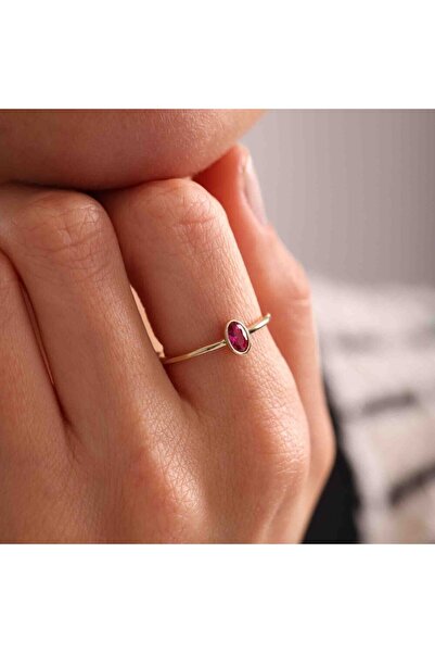 Sembol Gold Ruby Oval Yüzük