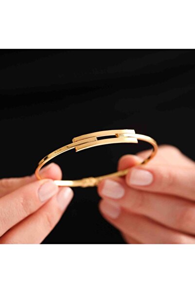 Sembol Gold Kaburga Kelepçe 14 Ayar