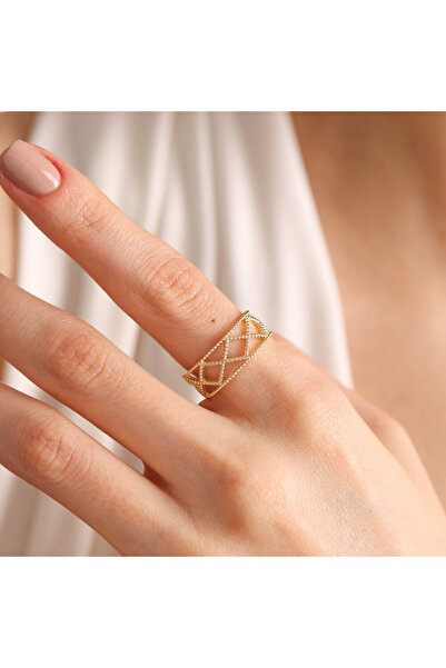 Sembol Gold 14K Altın Piramit Yüzük Desing