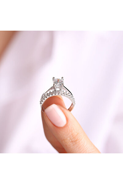 Sembol Gold Tektaş & Yarımtur Beyaz Altın Yüzük