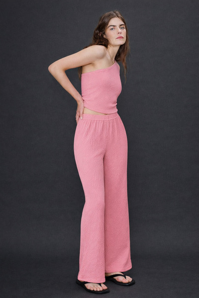 HAKKE Tek Omuz Gofre Pantolon Crop İkili TAKIM