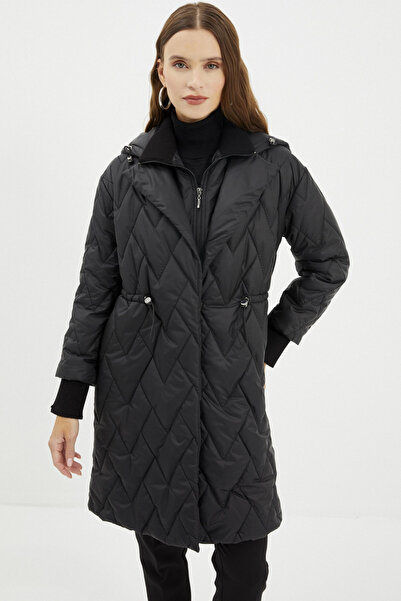 Zühre Kapüşonlu Kapitone Siyah Mont 13368