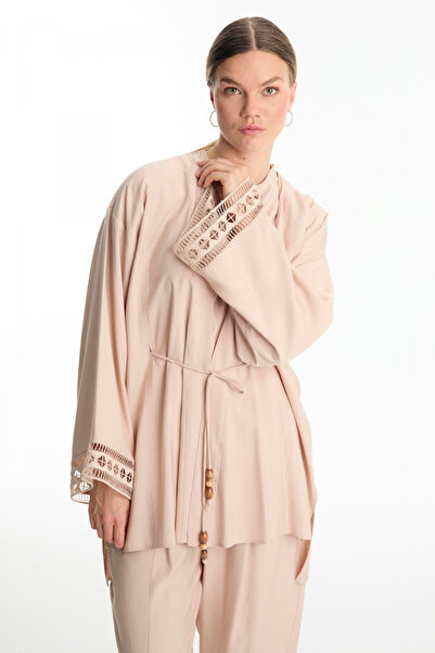 Zühre Wooden Bead Lacing Detailed Lace Cuff Triple Combination Beige Suit 1548