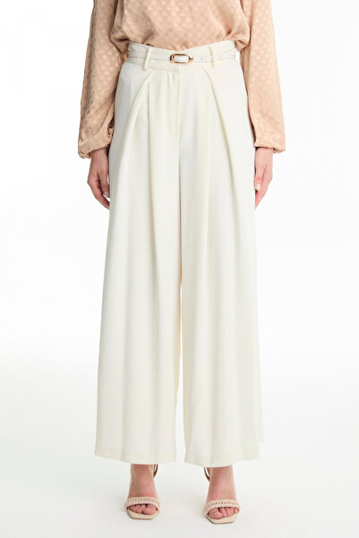 Zühre بنطلون إكرو واسع الساق مع تفاصيل حزام 0222