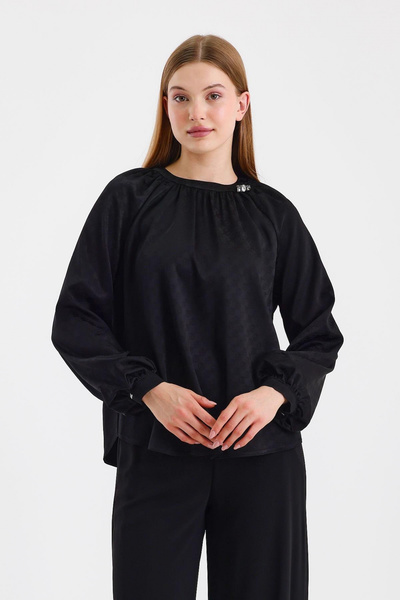 Zühre بلوزة بتفاصيل إكسسوارات من الجاكار بلوزة/قميص أسود 0118