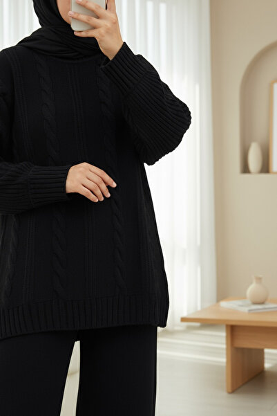 HİJABAYA Σετ πλεκτών με μοτίβο πλεξούδας, λεπτομέρεια με κουμπιά στον μανίκι ...