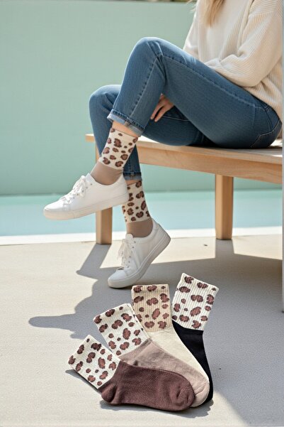Esinti 4 Pairs of Women's Leopard Patterned Cotton College Socks