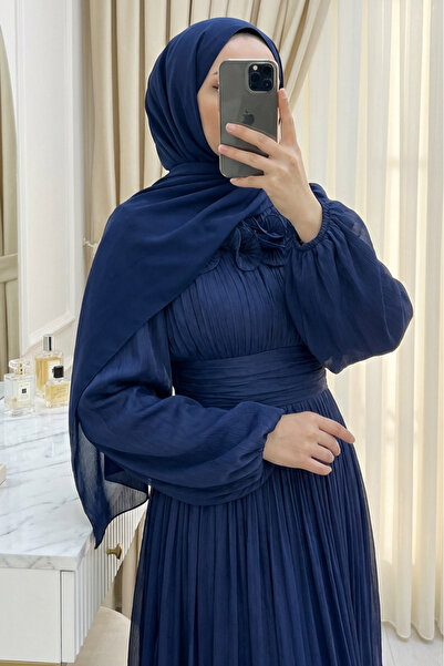 HİJABAYA Βραδινό φόρεμα Janjan με ντραπέ μέση, ελαστικά μανίκια, λεπτομέρεια ...