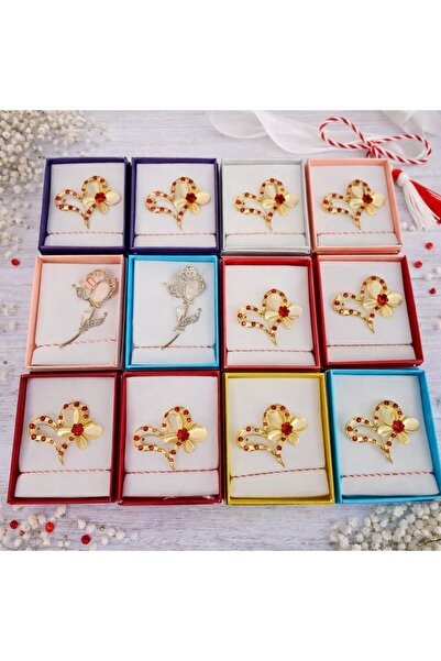 velve Set 12 martisoare elegante tip brosa, modele florale si inima, ambalate...