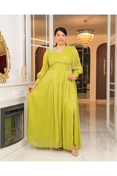 CAREZZA ليورين - فستان سهرة كبير الحجم بتفاصيل حجرية متدلية - أخضر زيتوني