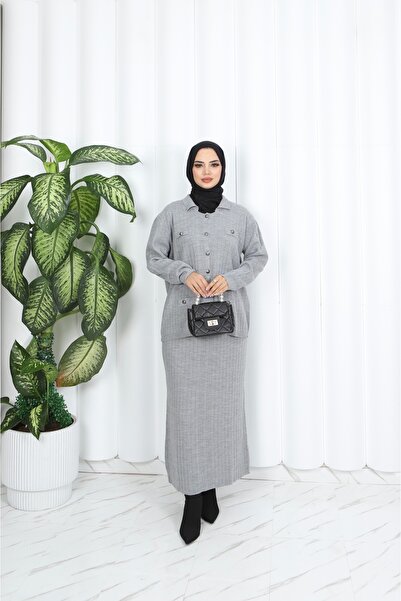 NİSUM MODA بدلة تريكو بتفاصيل جيب وتنورة