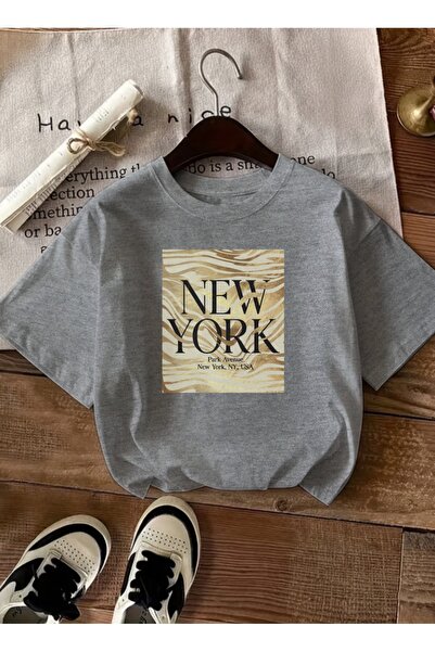 caddekombin Model zebră pentru femei New York Graphic cu imprimeu Gri tricou