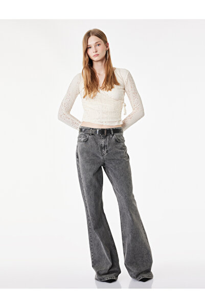 Koton Slim Fit Long Sleeve Double Breasted Collar Lace T-Shirt