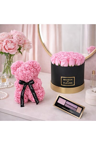 velve Aranjament floral cu trandafiri roz de sapun, Ursulet floral Roz 25 cm ...