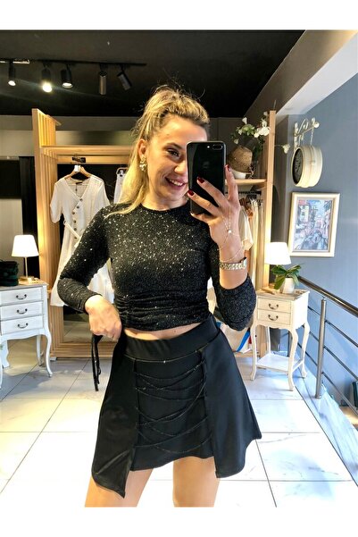 Gözde Tasarım Butik KADIN SİYAH RENK ASİMETRİK PARÇALI ZİNCİR DETAYLI MİNİ ŞO...