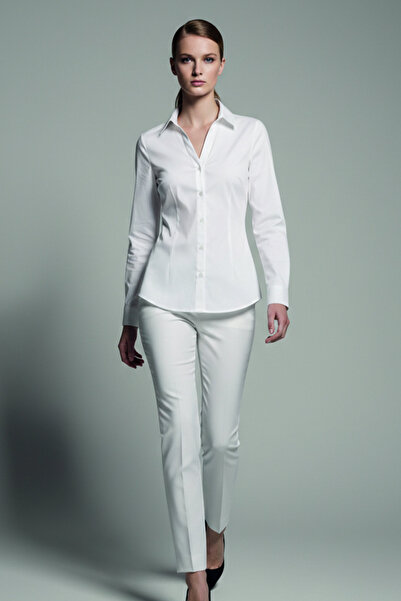 Şiir قميص SONDRA نسائي بقصة ضيقة وأكمام طويلة وتفاصيل أزرار - أبيض