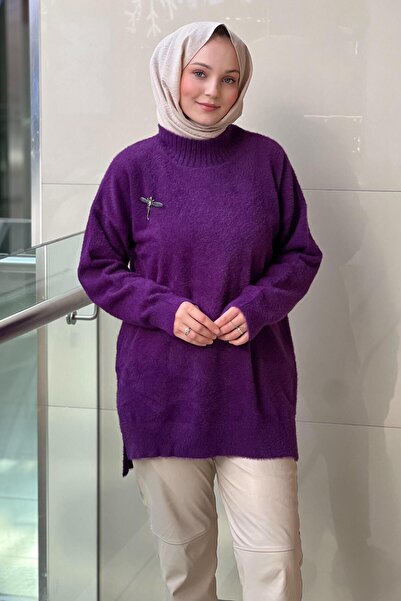 Nuss Angora Tunic with a Crew Neck, Short in the Front and Long in the Back