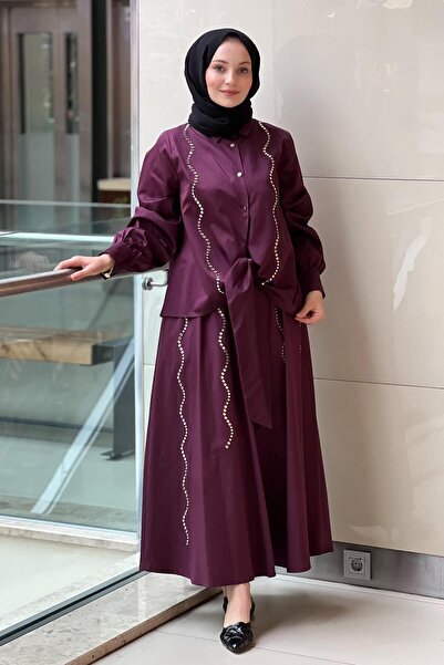 Ghisa Önü Bağlamalı Zımba Detaylı Gömlek Etek Takım