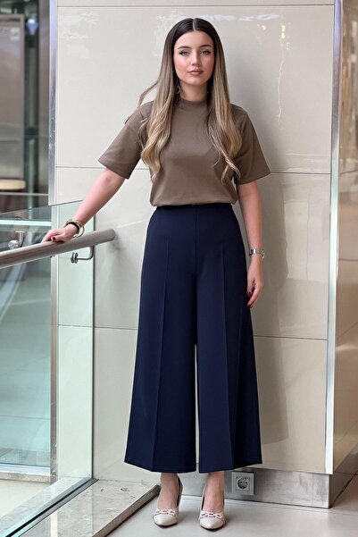 sentez giyim Sentez Arkası Lastikli Kısa Geniş Paça Pantolon