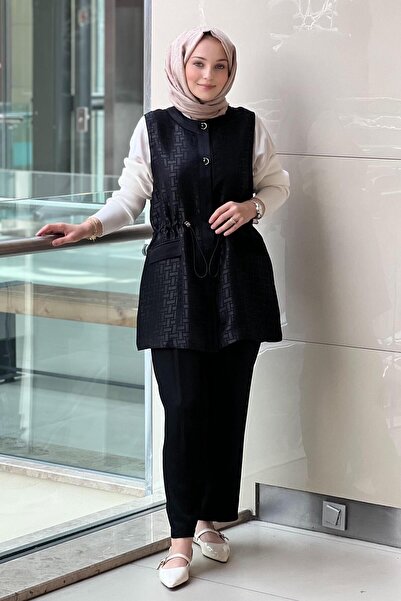 Ghisa Beli Stoperli Kendinden Desenli Yelek Pantolon Takım