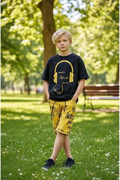 Hilal Akıncı Kids Boy's Headphone Printed Black T-Shirt with Chain and Text D...