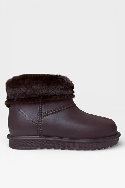 Liger بوت نسائي قصير من الفرو بمقدمة مستديرة - بني